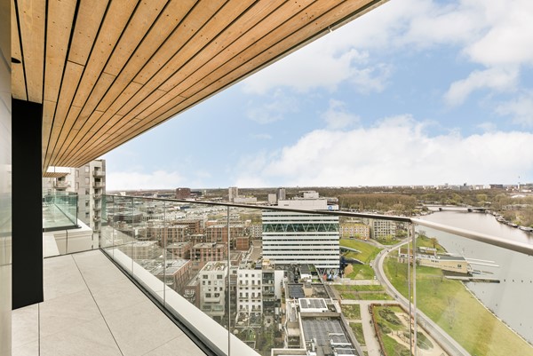 Medium property photo - Korte Ouderkerkerdijk 1W2, 1096 AC Amsterdam